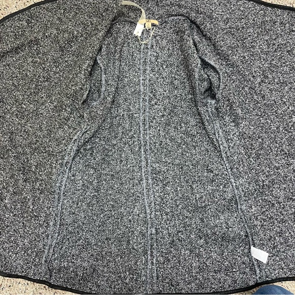 Ya Los Angeles Wrap Cardigan Jacket! NWT! - Picture 7 of 11